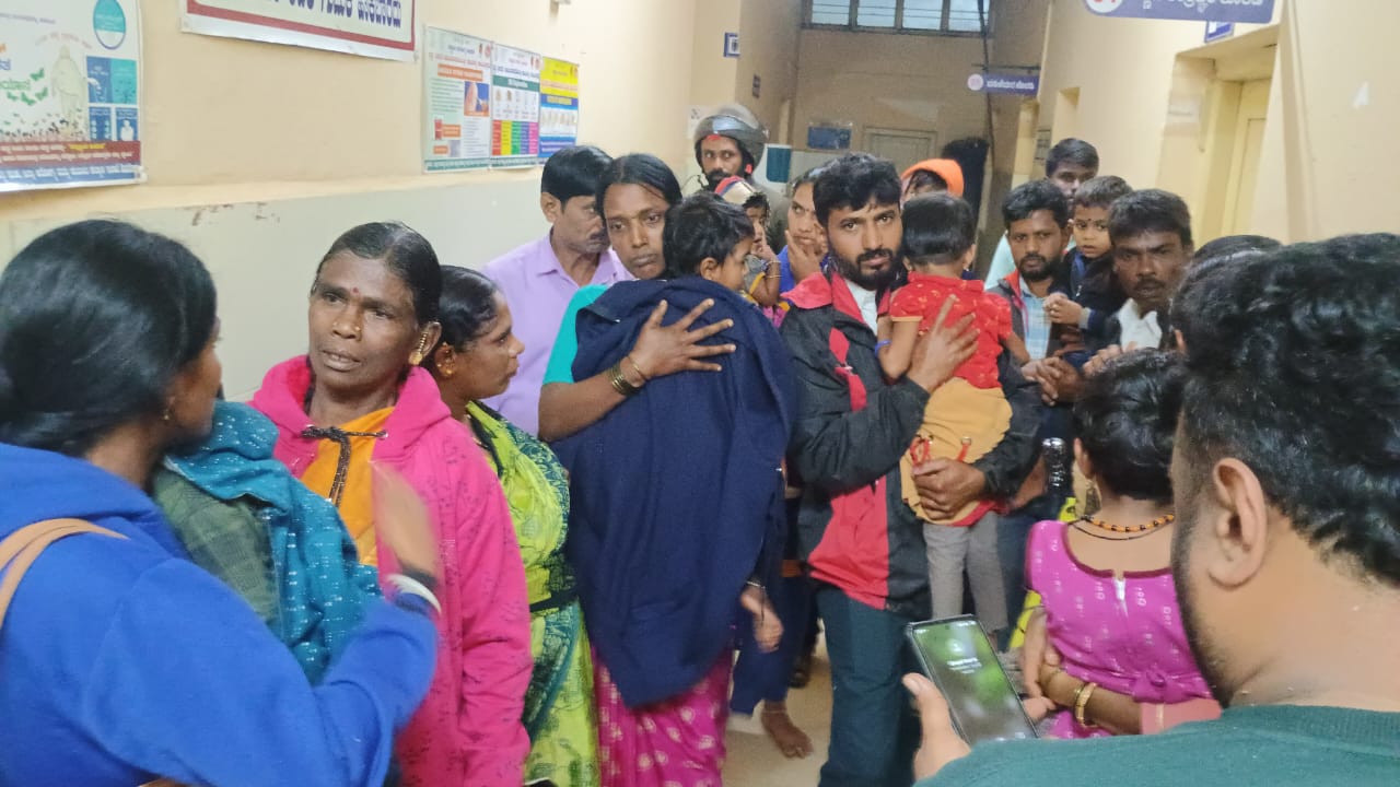 RIPPONPET NEWS: ಇರುಳುಗಣ್ಣು ನಿವಾರಣೆ ವಿಟಮಿನ್ ಡ್ರಾಪ್ ಸೇವಿಸಿ 10 ಕ್ಕೂ ಆಧಿಕ ಮಕ್ಕಳು ಅಸ್ವಸ್ಥ…..