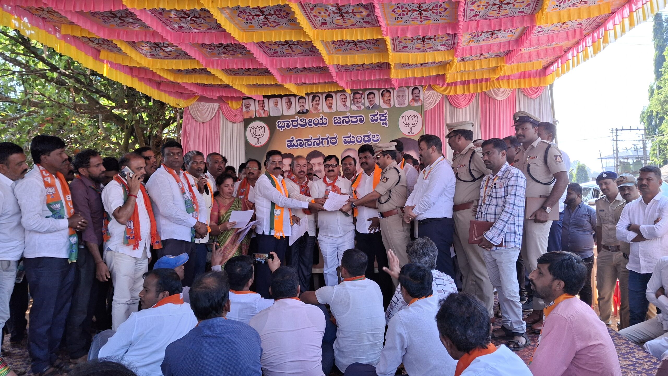 BJP PROTEST:ಸ್ವಾಭಿಮಾನಿ ಕಾರ್ಯಕರ್ತರಿಗೆ ತೊಂದರೆ ಕೊಡುವ ಕೆಲಸವನ್ನು ಸಹಿಸುವುದಿಲ್ಲ: ಬಿ ವೈ ಆರ್